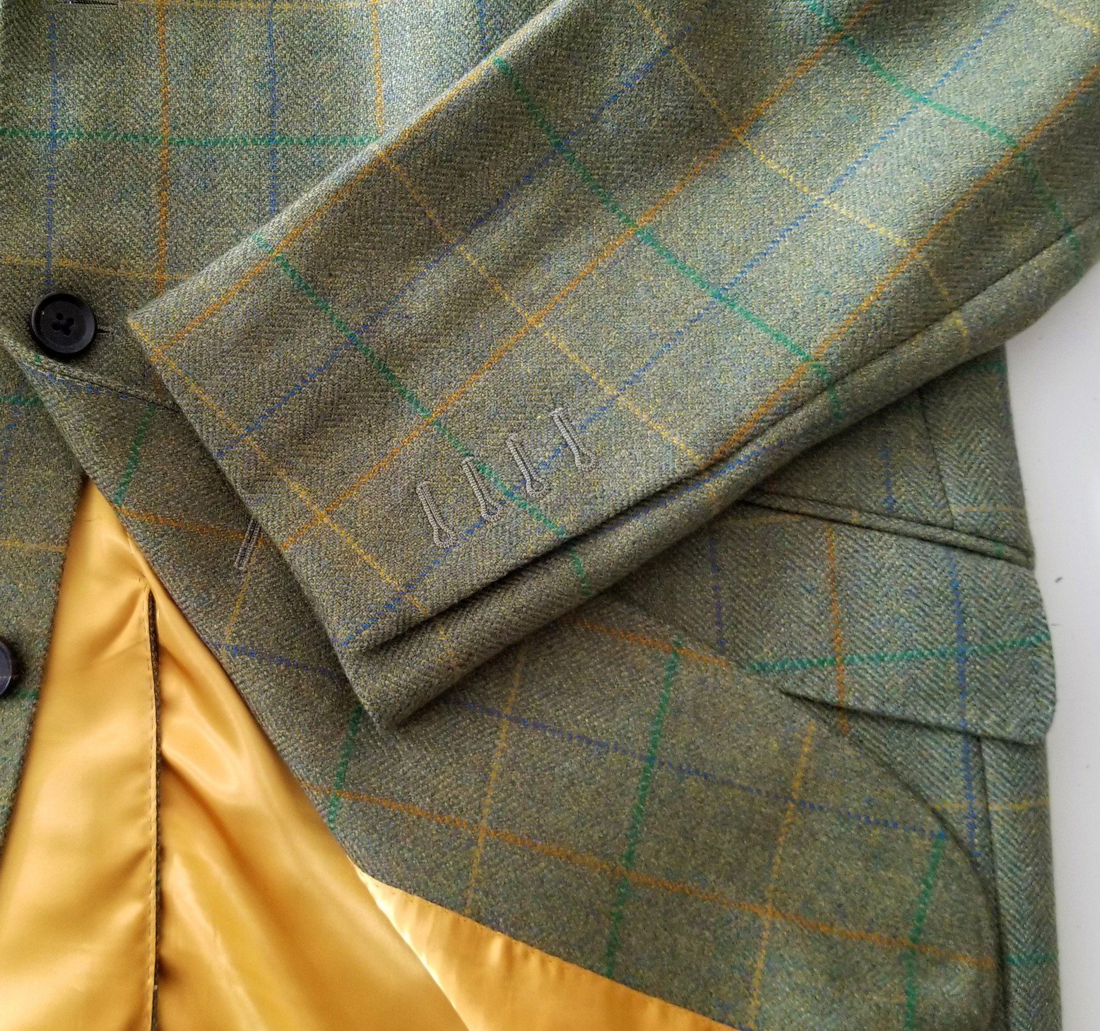 3 Button Tweed Hacking Jacket in Porter & Harding Glenroyal